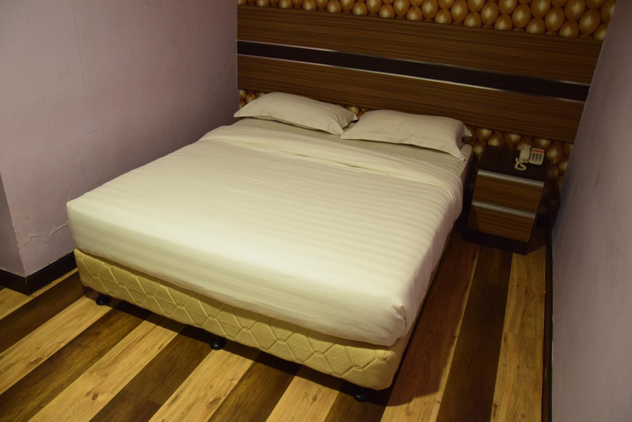 Sai Villa Hotel Near Klia & Klia2 Nilai Bagian luar foto