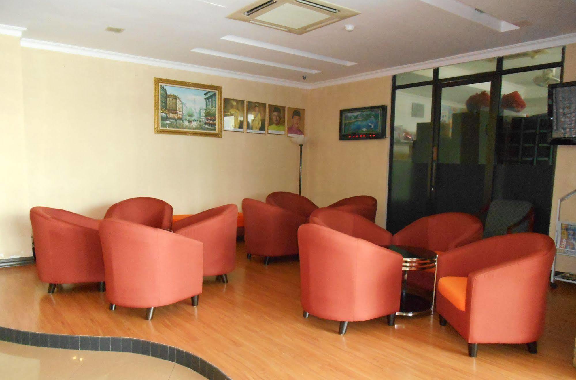 Sai Villa Hotel Near Klia & Klia2 Nilai Bagian luar foto